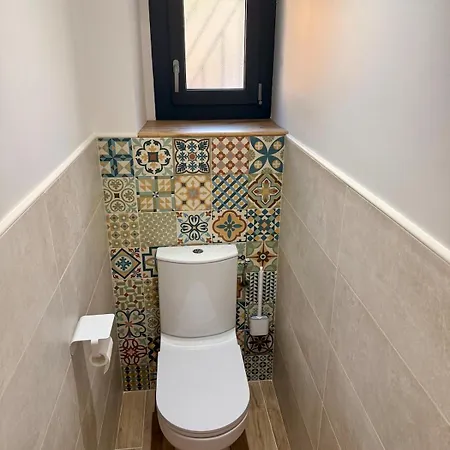 Le Patio, 10 Minutes From Béziers&20 Minutes From Pézenas * Pailhes (Herault)
